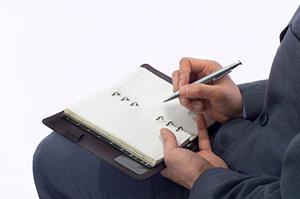 町内や集合住宅には安心で堅牢なゴミ箱を